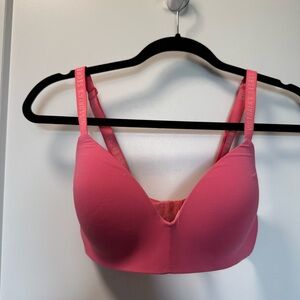 Victorias Secret T-Shirt Lightly Lined Wireless Bra Bubblegum Pink Smooth 34D